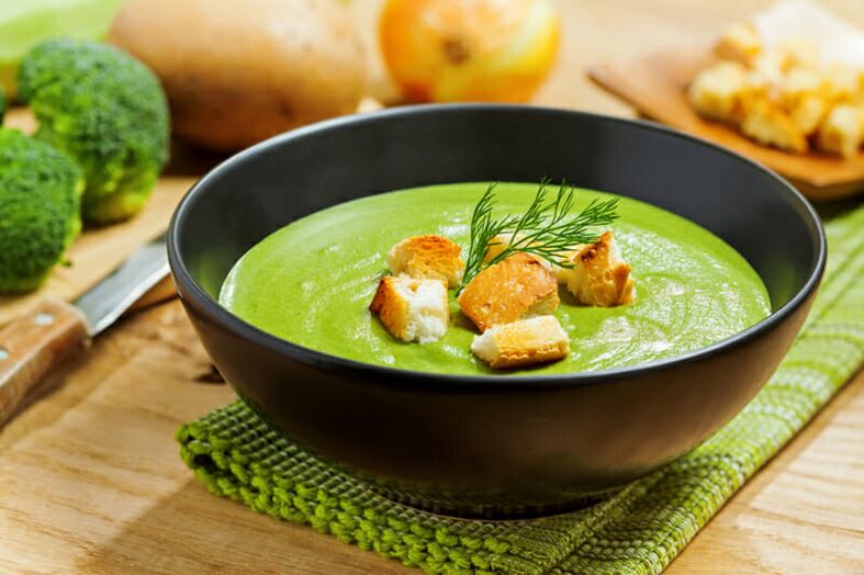Broccoli cream soup on a nutrition menu for weight loss
